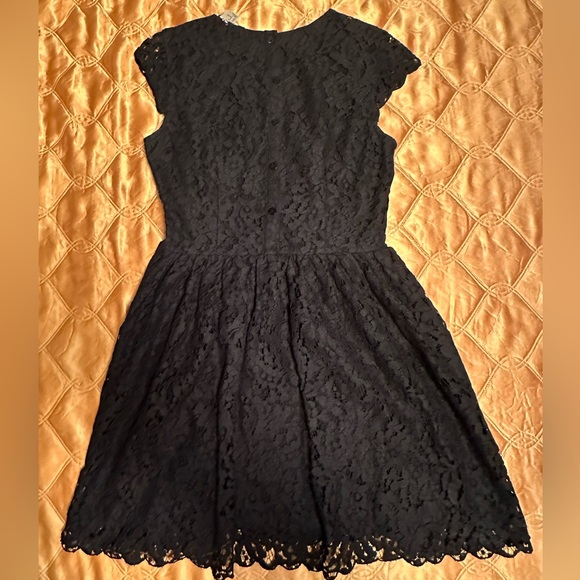 H&M Dress - Picture 2 of 3